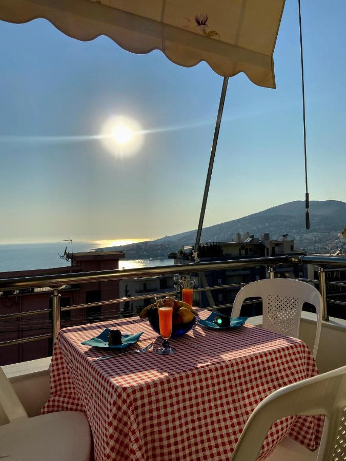 Vila Majola Sarandë Exteriör bild