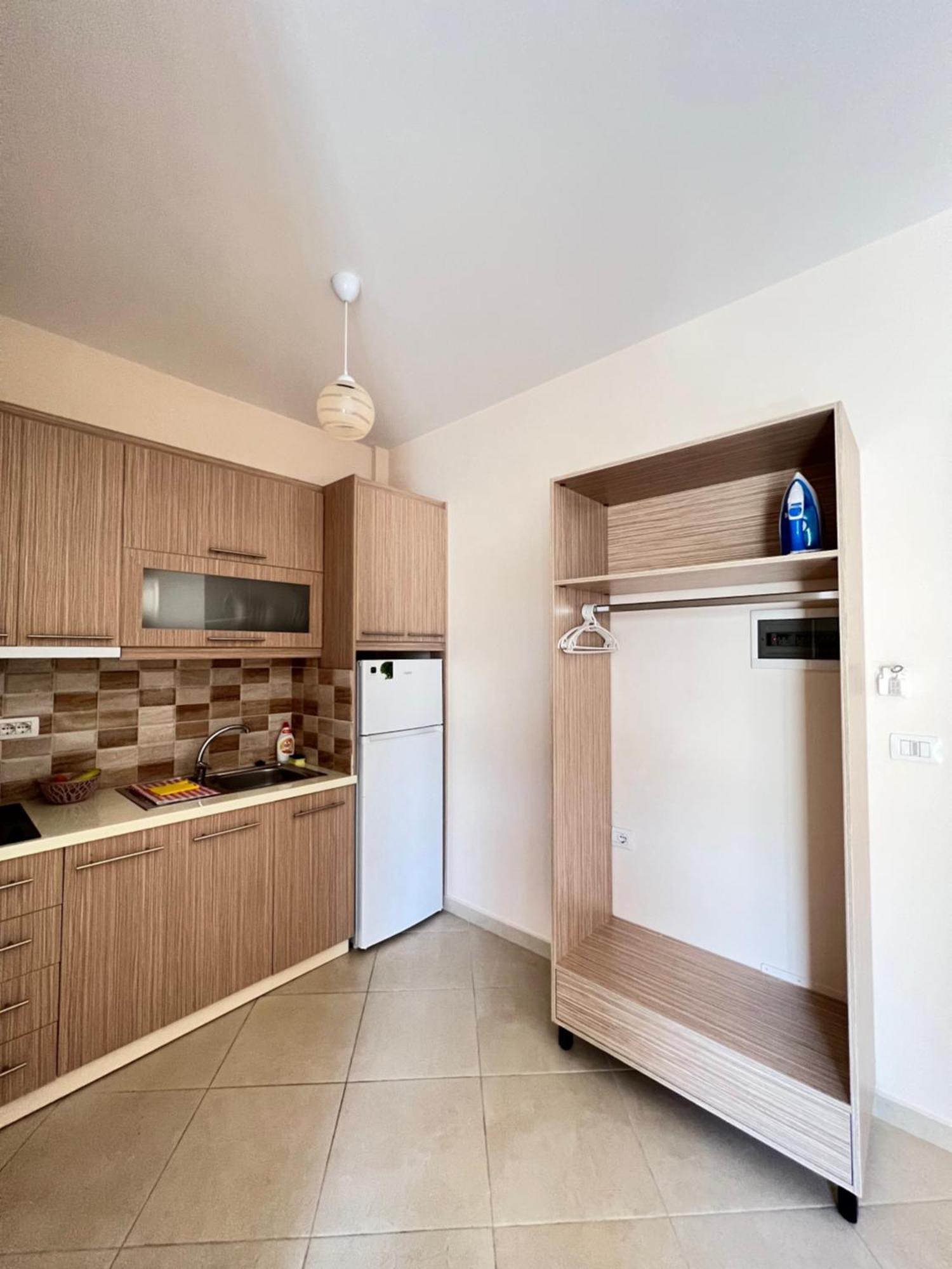 Vila Majola Sarandë Exteriör bild