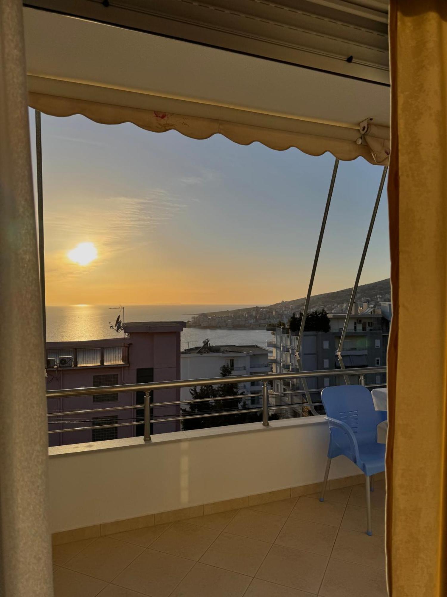 Vila Majola Sarandë Exteriör bild