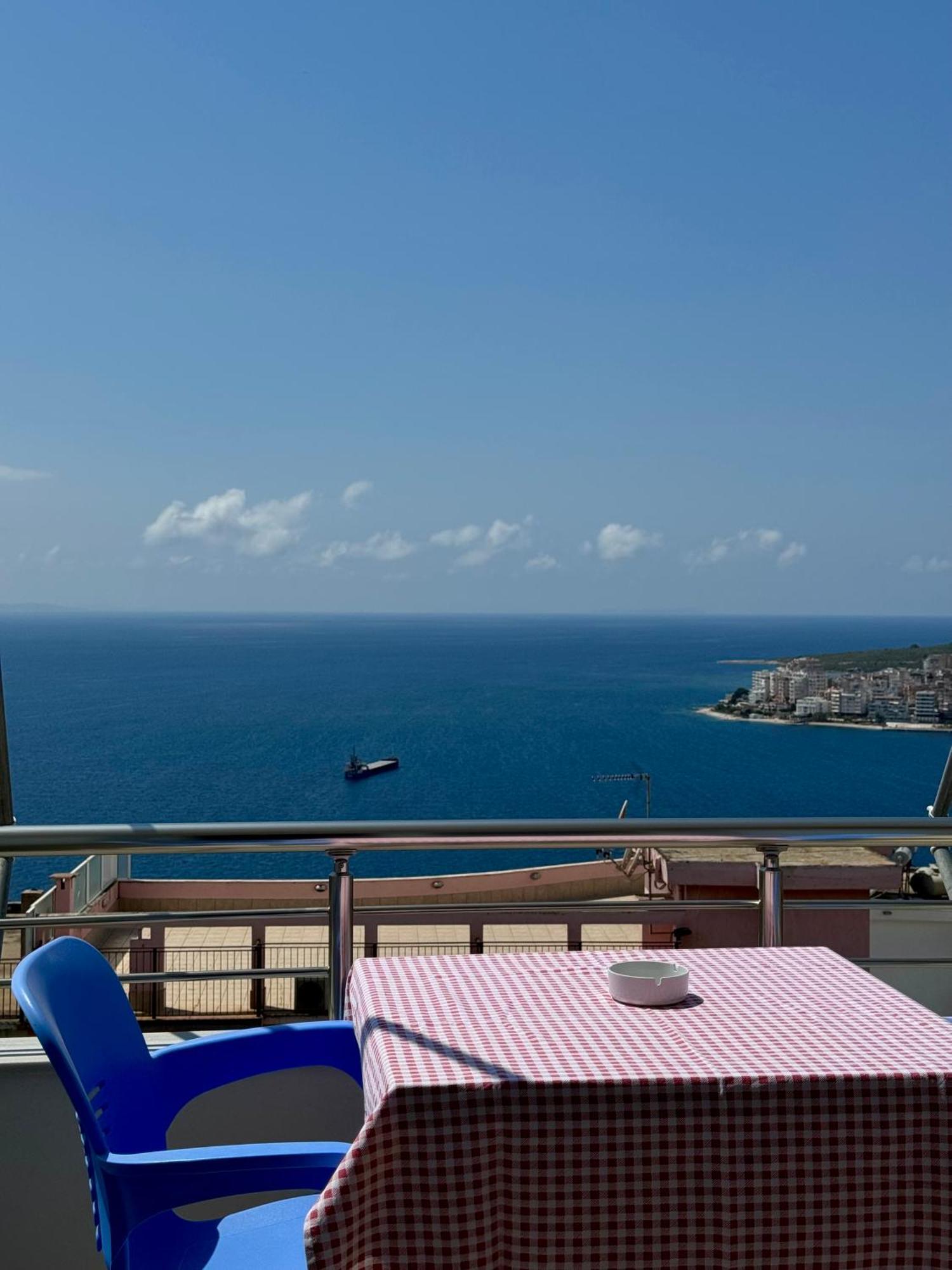 Vila Majola Sarandë Exteriör bild