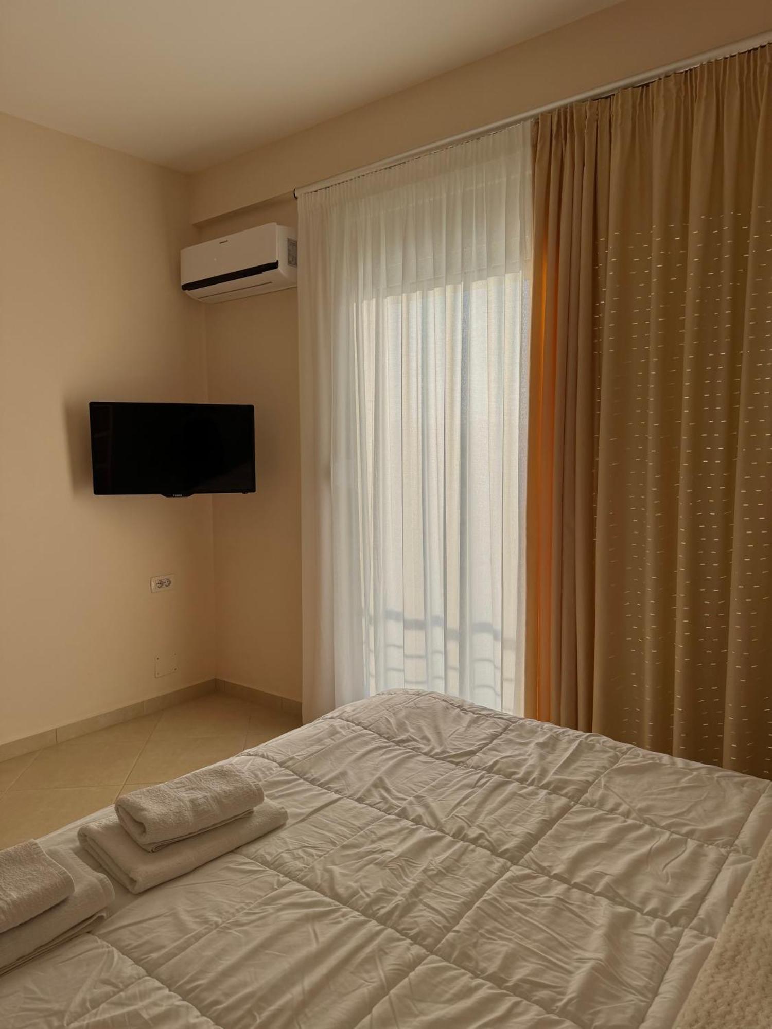 Vila Majola Sarandë Rum bild