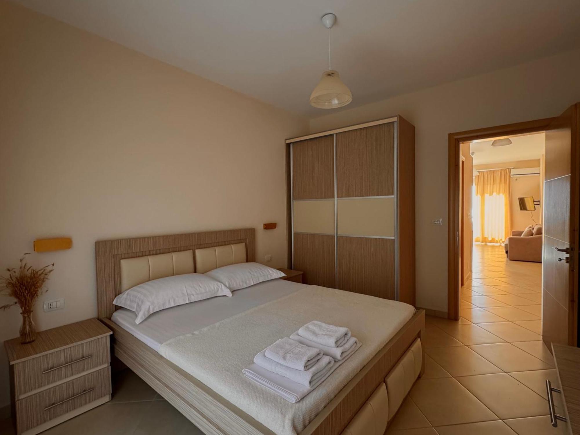 Vila Majola Sarandë Rum bild